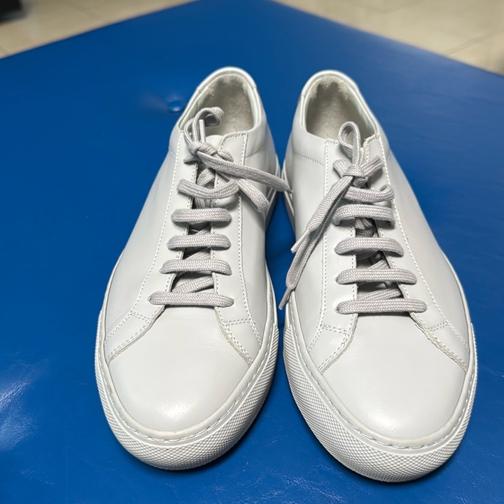 Woman by Common Projects NWOT size 40 (9-9.5)